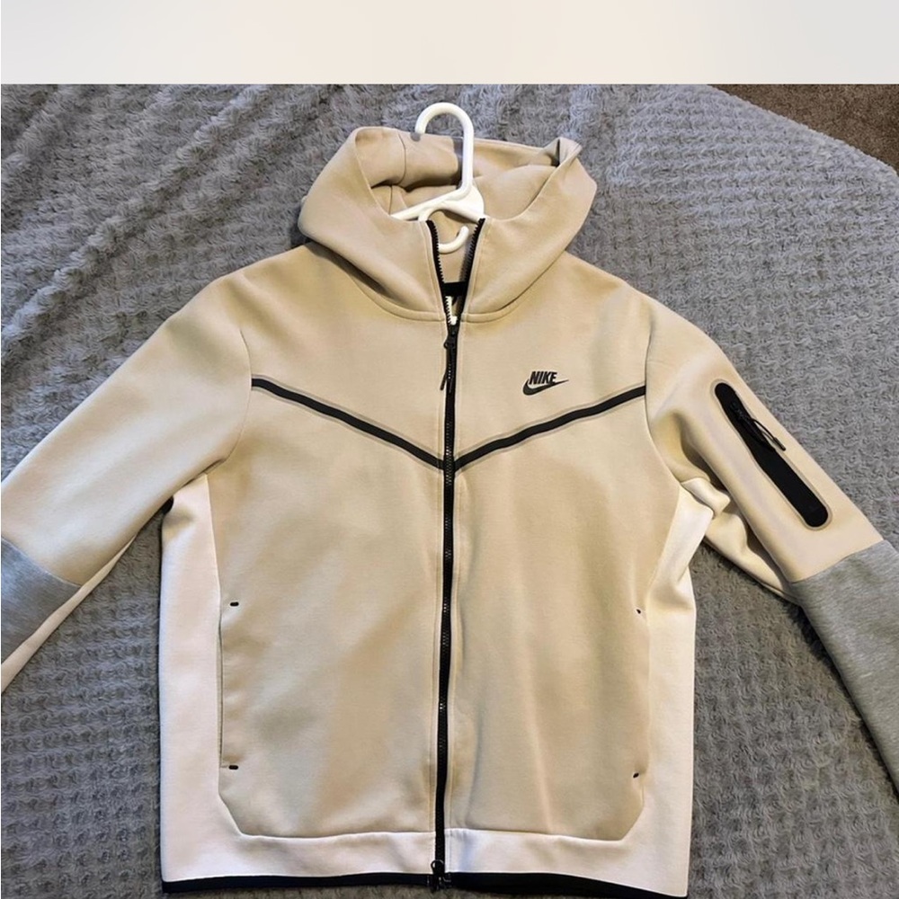 Nike Tan and Black Jacket